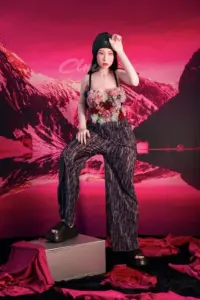 SiW160cm-Janice-14.jpg.webp