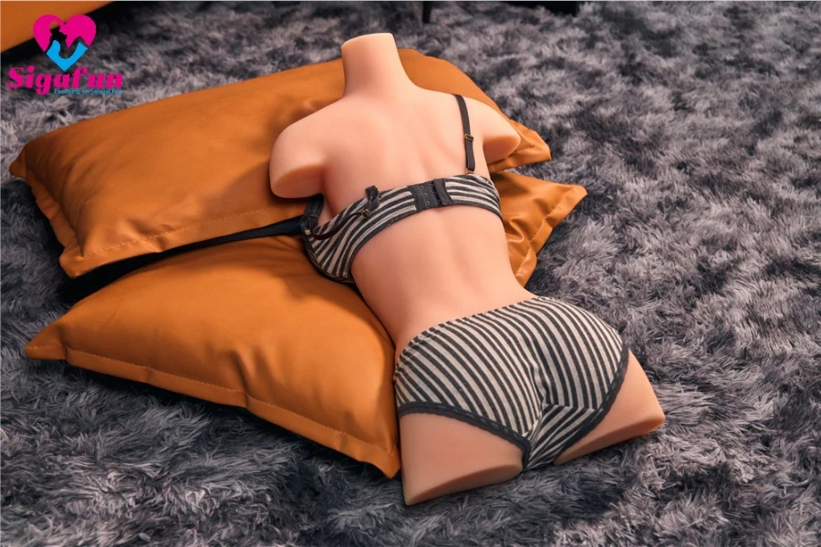 Upper Body Medium Tits Torso Sex Doll