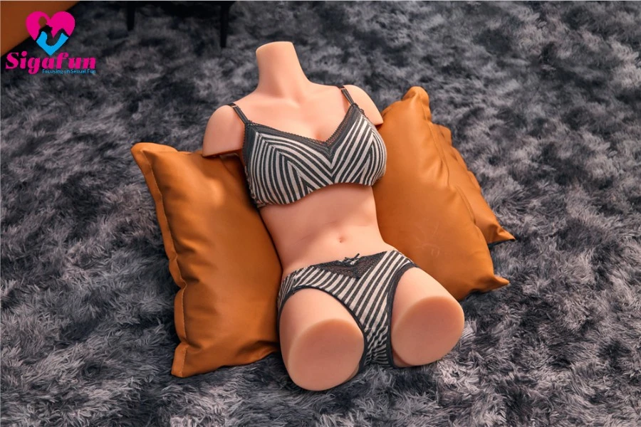 Upper Body Medium Tits Torso Sex Doll