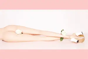 White-rose-ThinY-Leg-3.jpg.webp