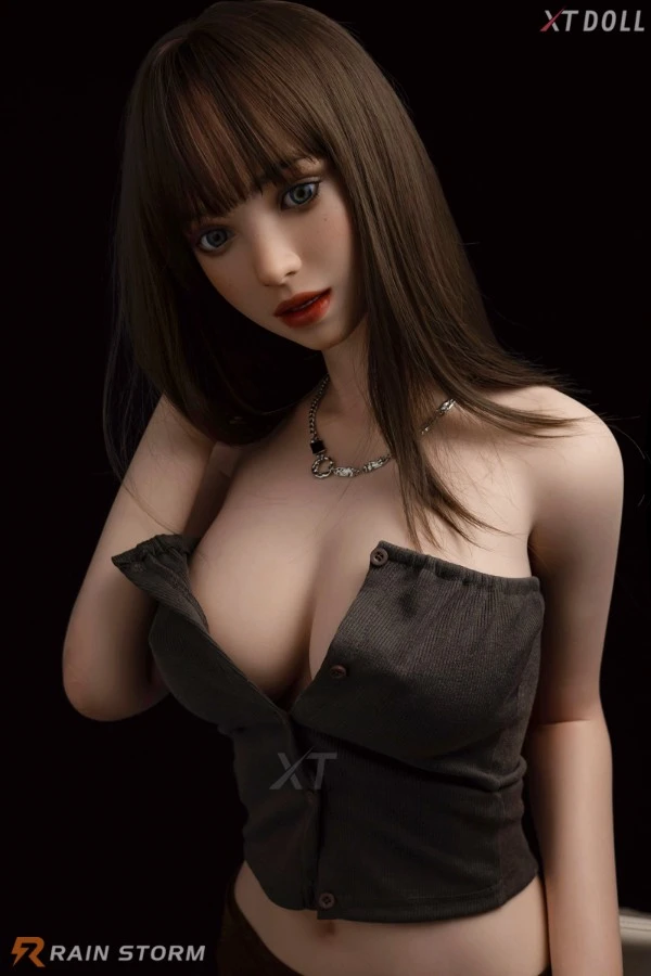 163cm F-cup Japanese Silicone Elena