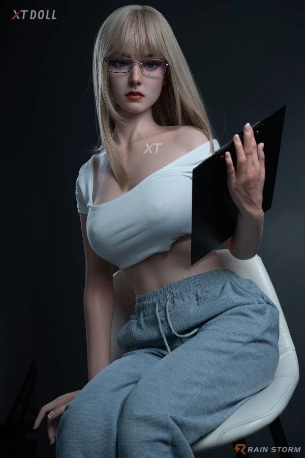 163cm F-cup Realistic European Big Boobs Sex Doll lrina