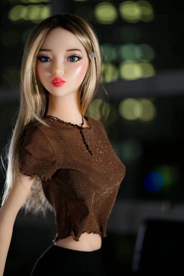 141cm C-cup Skinny Sex Doll Abbey