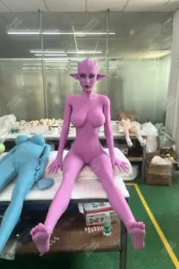 alien-sex-doll-41.jpg.webp