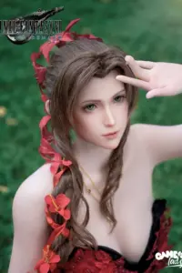 game-lady-7.jpg-5.webp