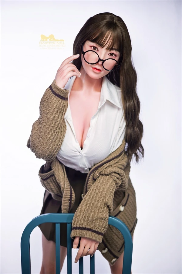 Life-Size Pretty Japanese Silicone Sex Doll Luciana 153cm