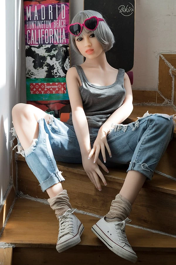 Lifelike Cute Small Boobs Sex Doll Lee 156cm