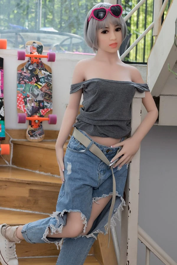 Lifelike Cute Small Boobs Sex Doll Lee 156cm