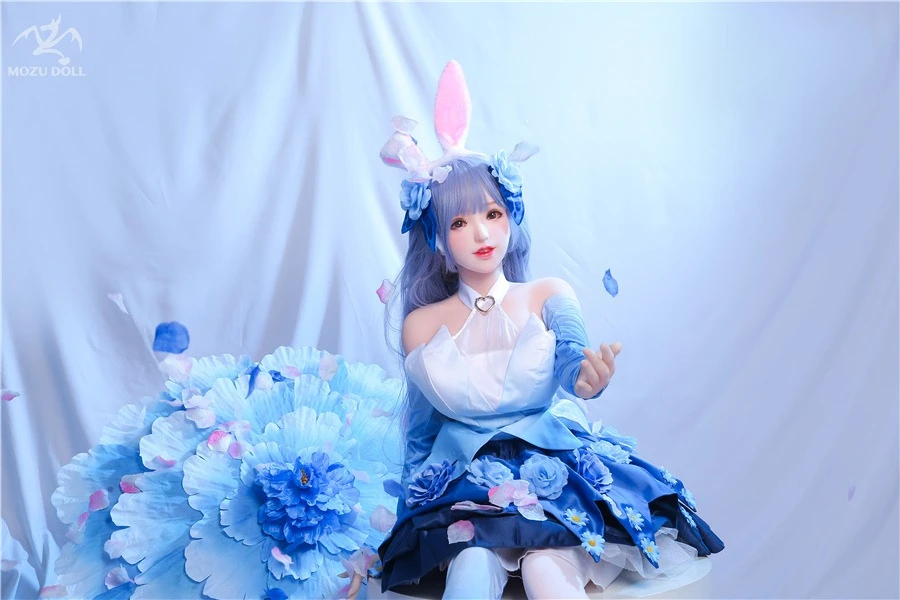 Beautiful Busty Sex Doll Mae 145cm (Free Doll Same Clothes)