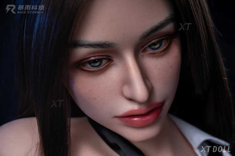 162cm G-cup Realistic Silicone Sex Doll Everleigh