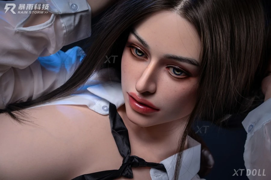 162cm G-cup Realistic Silicone Sex Doll Everleigh