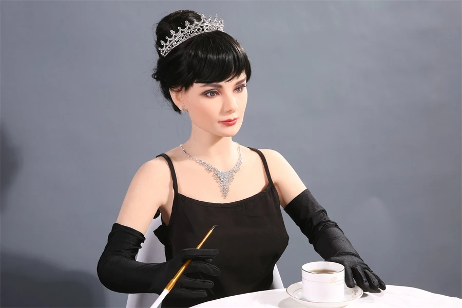 Life-Size Mature Audrey Hepburn Sex Doll Emelia 168cm