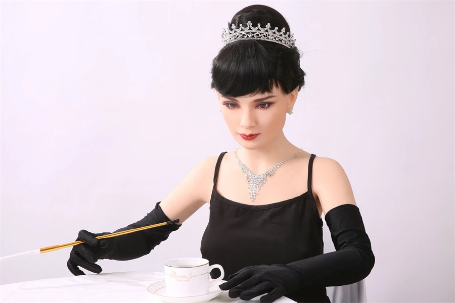 Life-Size Mature Audrey Hepburn Sex Doll Emelia 168cm