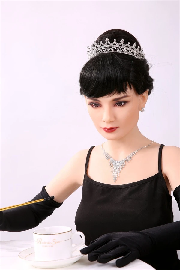 Life-Size Mature Audrey Hepburn Sex Doll Emelia 168cm