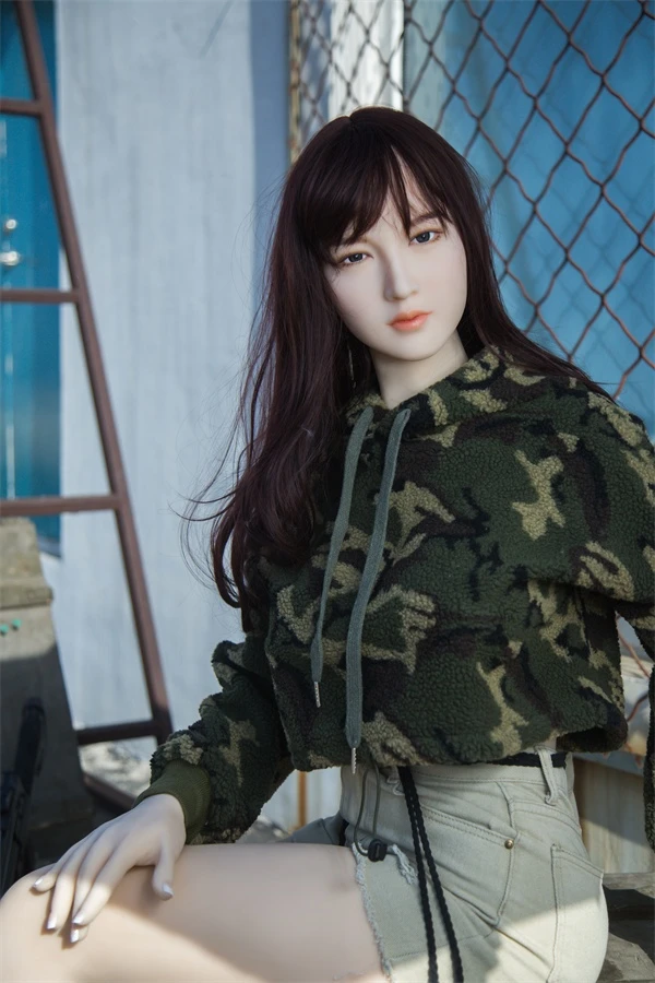Fair Skin Japanese Sex Doll Elaine 170cm
