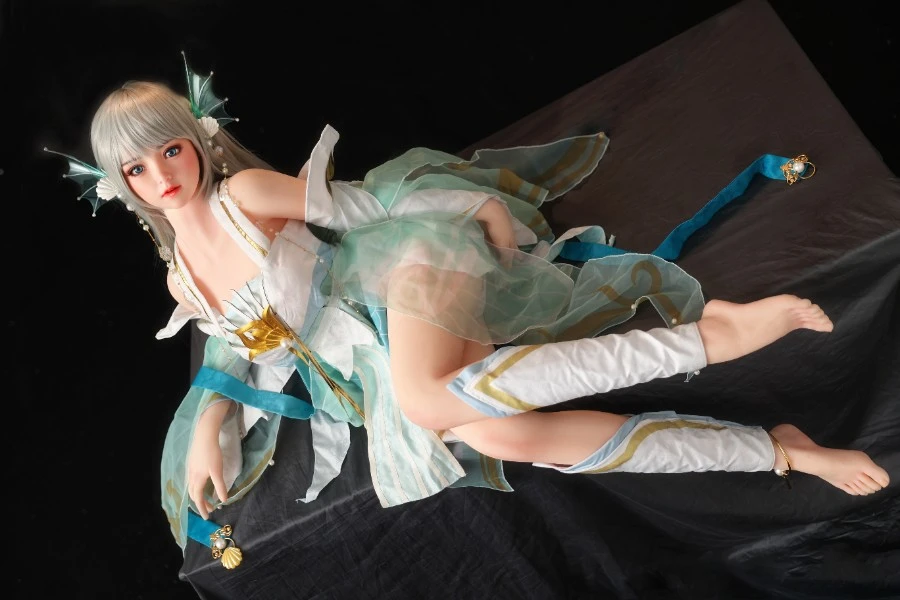 Cute Sex Doll Nora 157cm (Silicone Head)